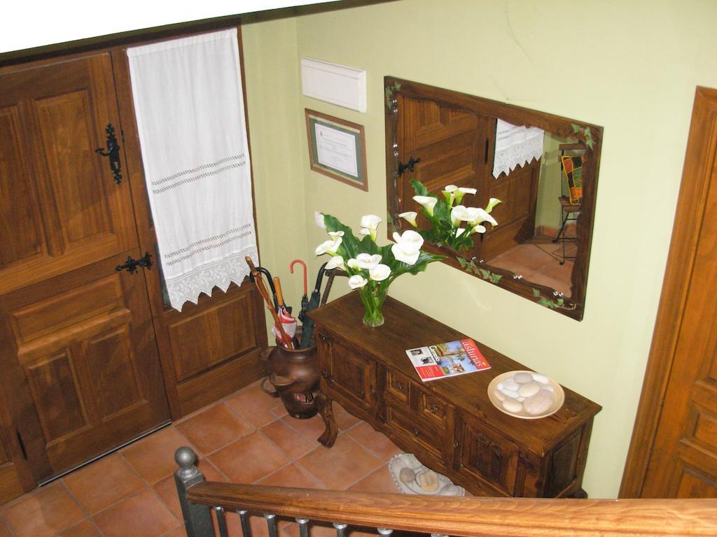 La Llosa Rodre Guimaran Ruang foto