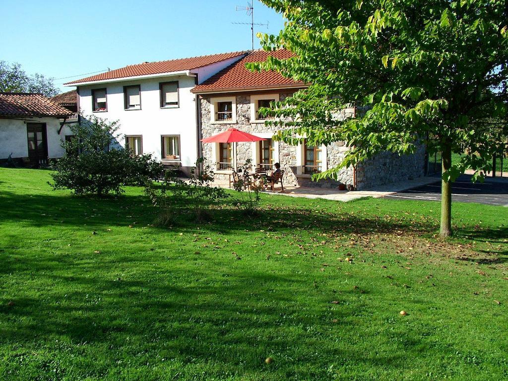 La Llosa Rodre Guimaran Bagian luar foto